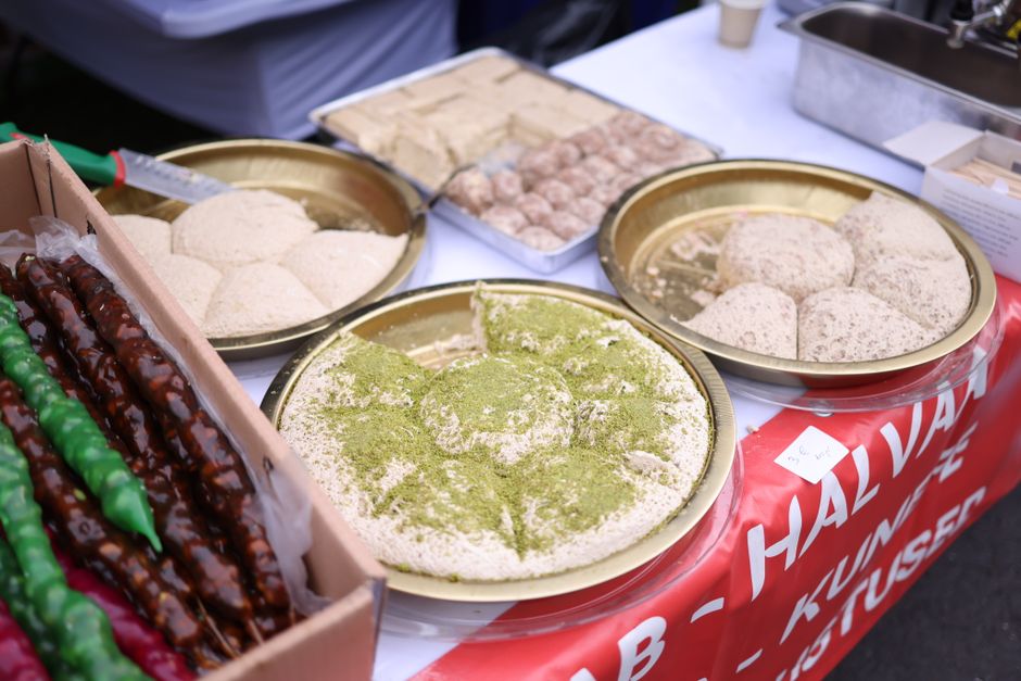 Al-Amin Ayesh tahini halva