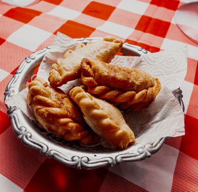 Baked cheese sambousek (small)