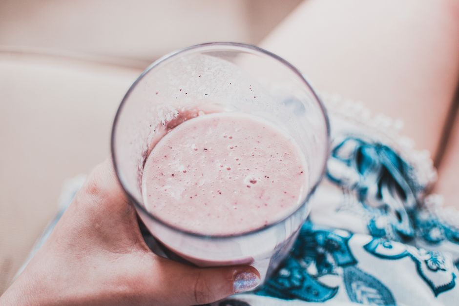 Berry smoothie (ayran)