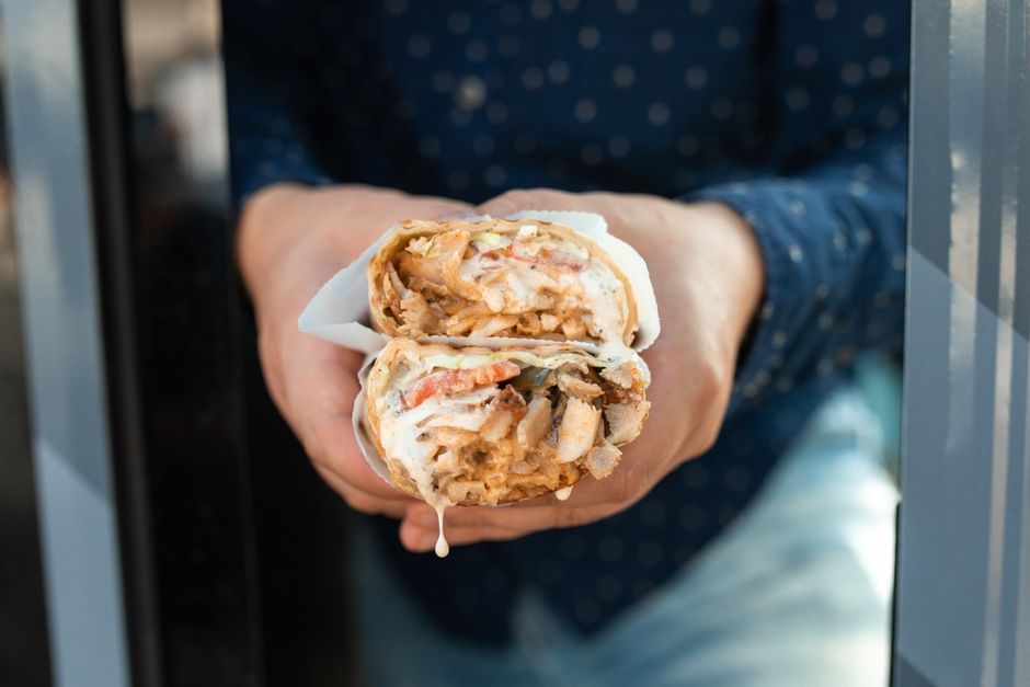 Chicken shawarma sandwich (large, saj bread)