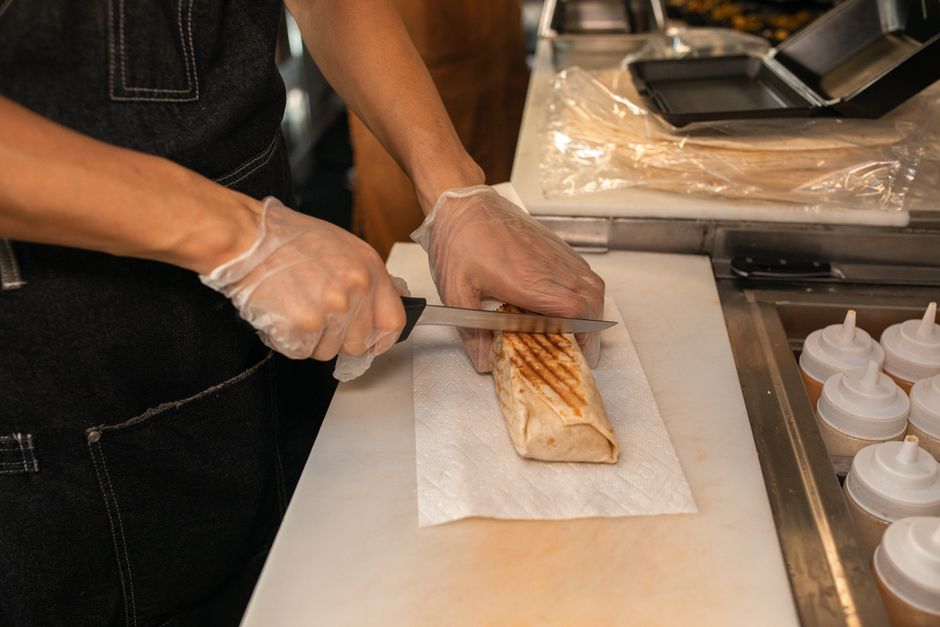 Chicken shawarma sandwich (large, sammoun bread)