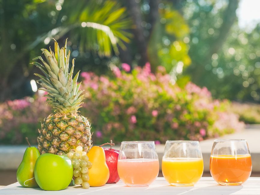 Fresh fruit cocktail