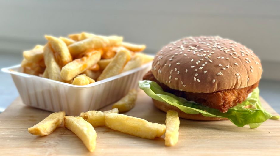 Hardee's fried chicken sandwich
