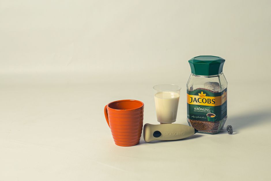 Instant cappuccino