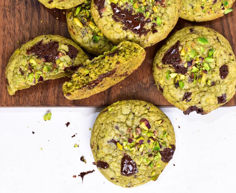 Maamoul pistachio-filled