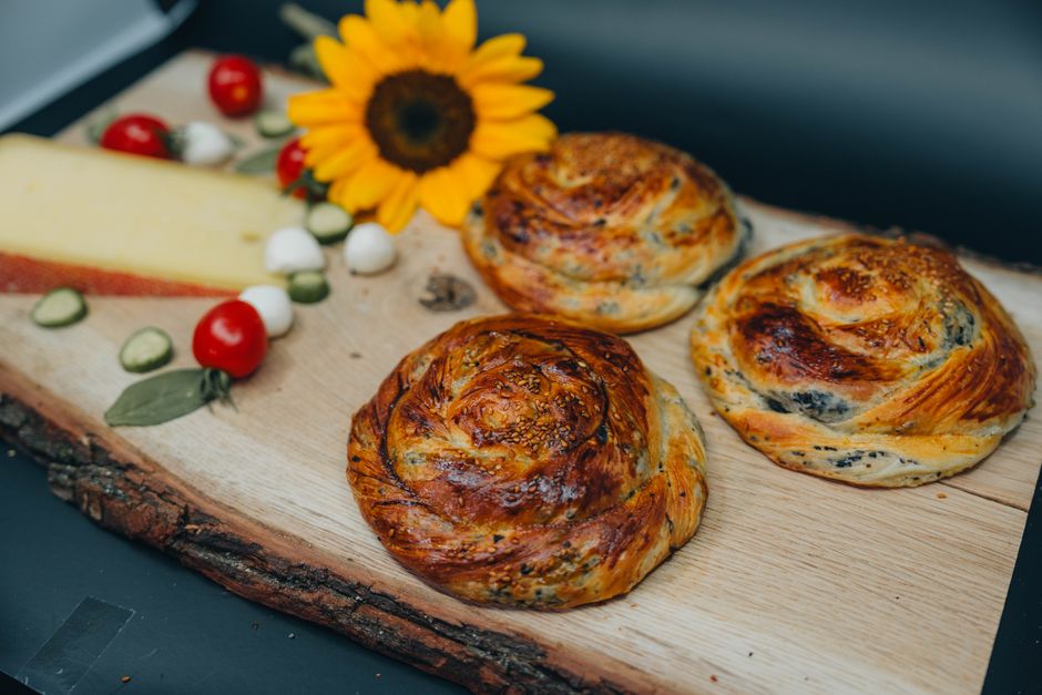 Mozzarella fatayer (medium)