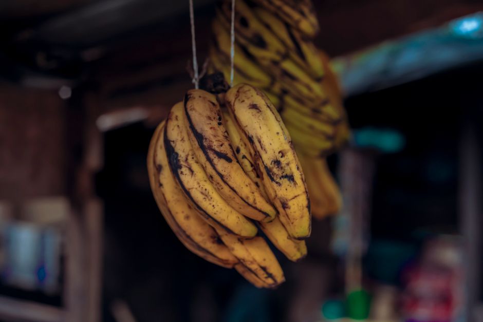 Banana (fully ripe)
