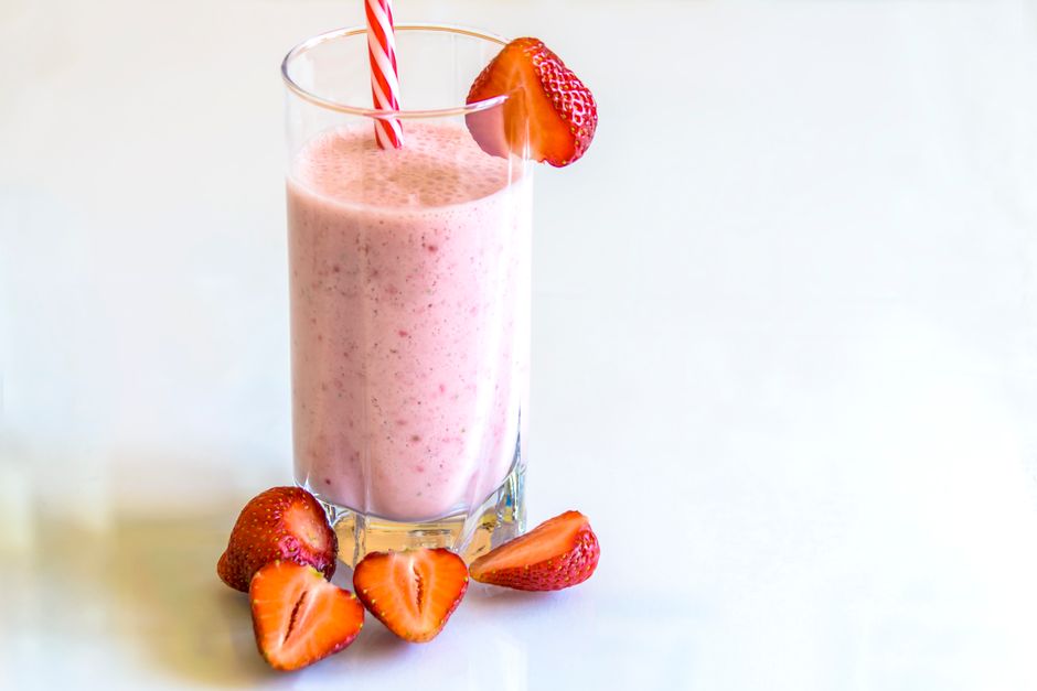 Strawberry smoothie (milk)