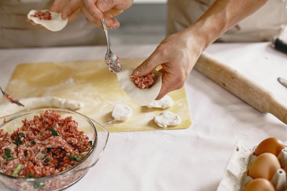 Stuffed cabbage rolls (yogurt, meat only)