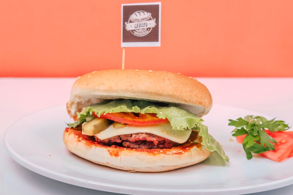 Wendy's beef burger