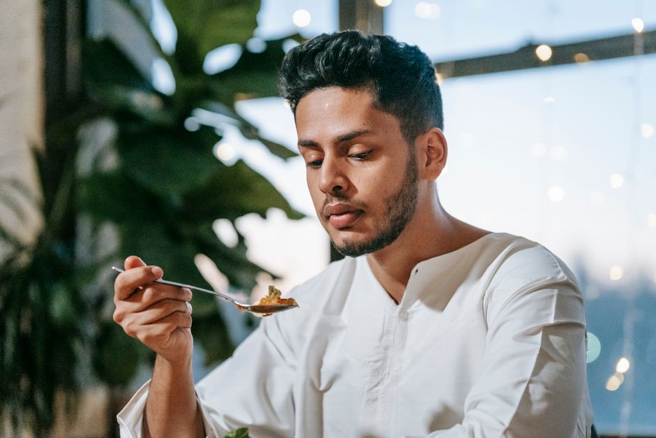 What Actually Happens After You Eat a Meal, Minute by Minute — diabetes education